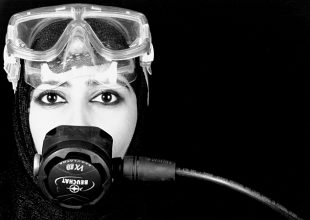 I am a Scuba Diver © Manal Al Dowayan 