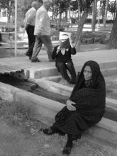From 'Neghab' © Amak Mahmoodian 