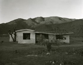 Dusk #11 (Antelope Valley), 2008 © Mark Ruwedel, Courtesy Gallery Luisotti