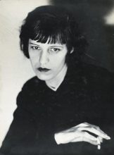 Lotte Lenya (1898-1985), London, c. 1935. Singer and actress © The Bernard Simon Estate, Wiener Library Collections