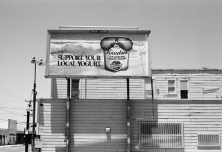 Support your local yogurt, 1987 © Stephen Clarke