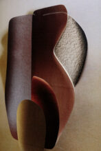 Detail: Tuck I, 2020, 2 Part C-Type photographic collage, © Hannah Hughes