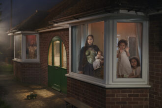 Maddison and family, Lockdown Day 386 © Julia Fullerton-Batten
