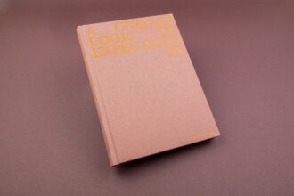 A Certain Logic of Expectations / Arturo Soto