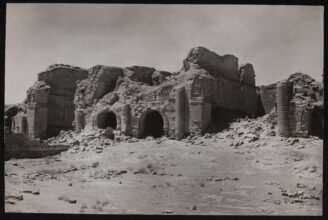 The ruins of the temple palace of the sun in the Parthian city of Hatra, in the desert to the South West of Mosul 15 August 1944 / Anthony Kersting