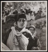 A Yazidi woman at Lalish 18 October 1946 / Anthony Kersting