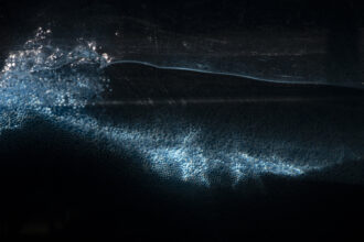 From 'Les vagues scélérates' © Sarah Ritter