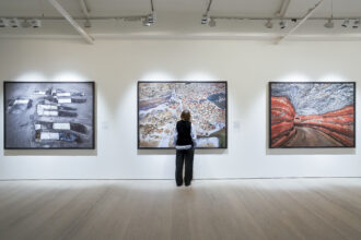Installation view, BURTYNSKY: EXTRACTION / ABSTRACTION © Matt Chung, 2024 Image courtesy of the Saatchi Gallery, London