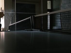 Schloss Grafeneck: Abandoned ping pong table at castle © Richard Wood