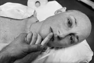 Final Treatment, Boston Hospital for Women, Boston, 1979 © Eugene Richards (p. 52)